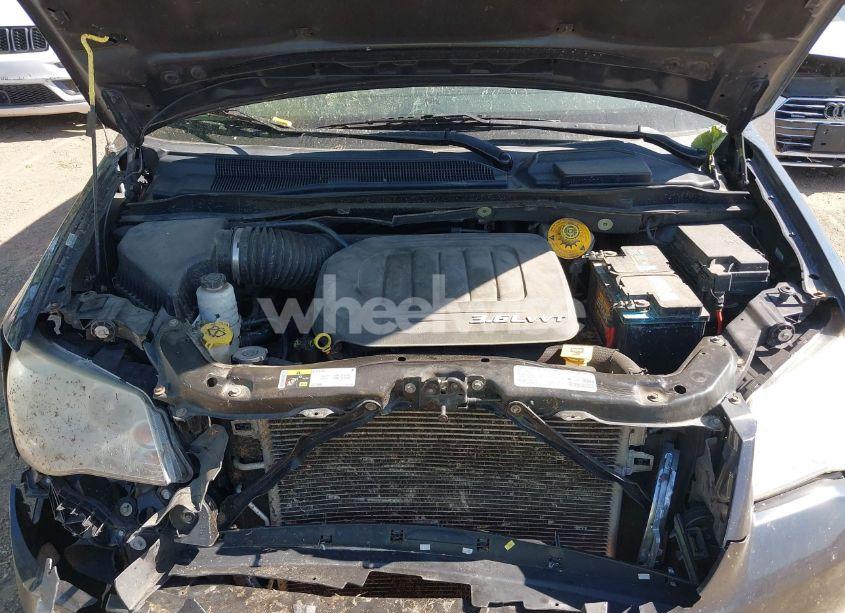 Photo 10 of 2014 Chrysler Town & COUNTRY TOURING (VIN 2C4RC1BG6ER160282)