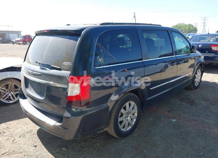 Photo 4 of 2014 Chrysler Town & COUNTRY TOURING (VIN 2C4RC1BG6ER160282)