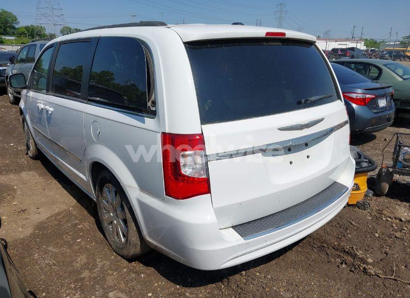 Photo 3 of 2014 Chrysler Town & COUNTRY TOURING (VIN 2C4RC1BG6ER196392)