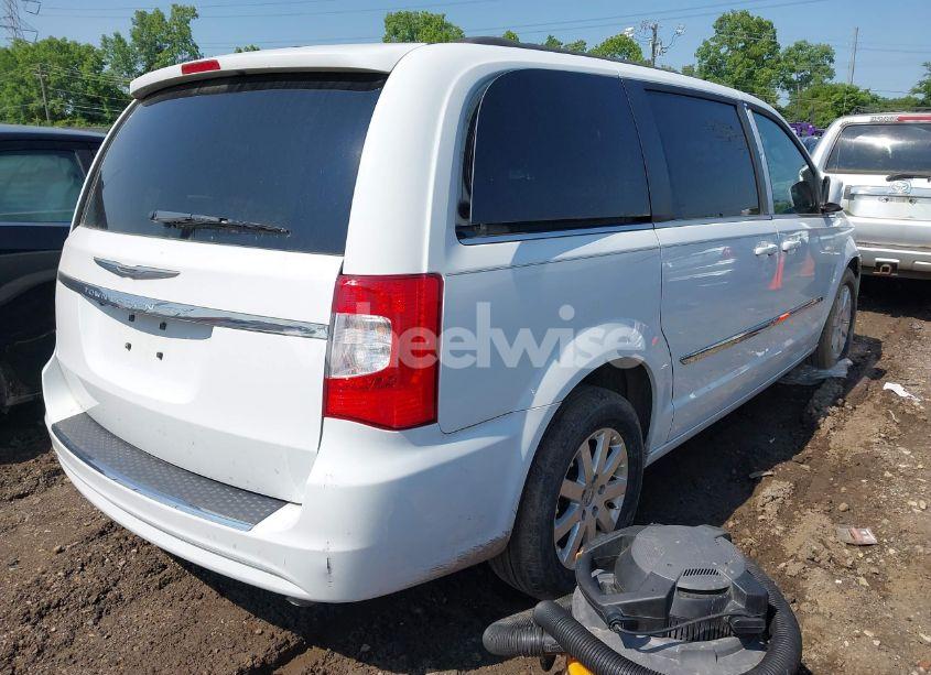 Photo 4 of 2014 Chrysler Town & COUNTRY TOURING (VIN 2C4RC1BG6ER196392)