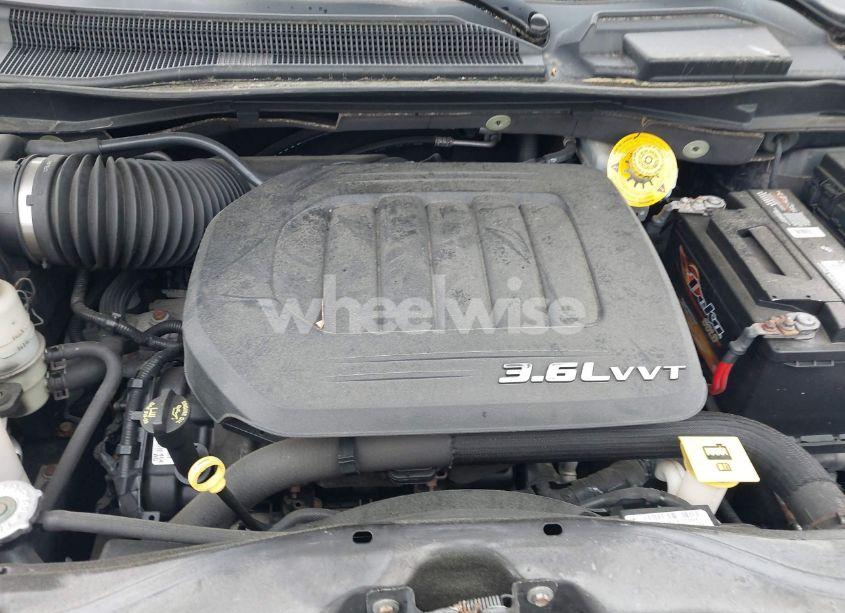 Photo 10 of 2014 Chrysler Town & COUNTRY TOURING (VIN 2C4RC1BG6ER208900)