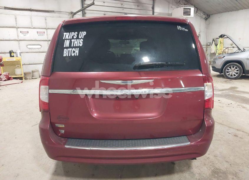 Photo 16 of 2014 Chrysler Town & COUNTRY TOURING (VIN 2C4RC1BG6ER216429)