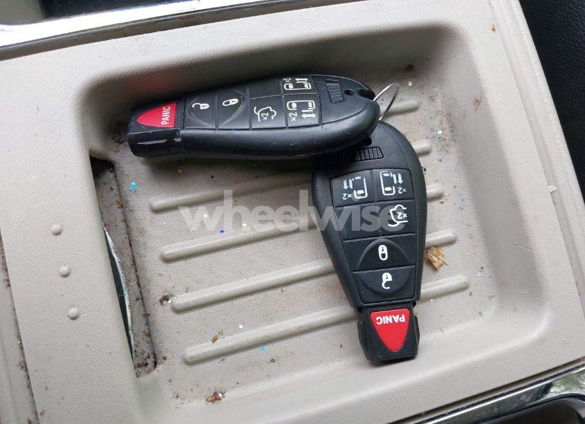 Photo 11 of 2014 Chrysler Town & COUNTRY TOURING (VIN 2C4RC1BG6ER256249)