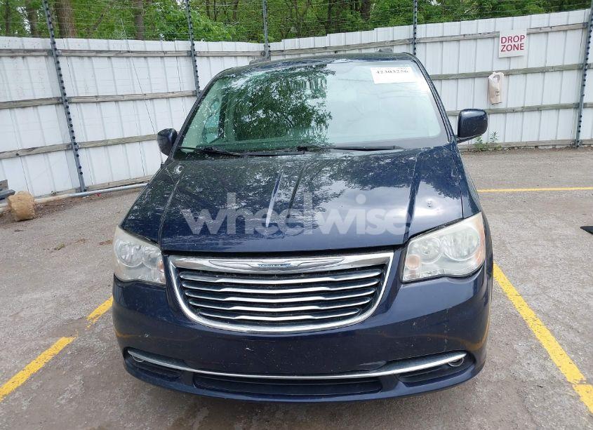 Photo 12 of 2014 Chrysler Town & COUNTRY TOURING (VIN 2C4RC1BG6ER256249)