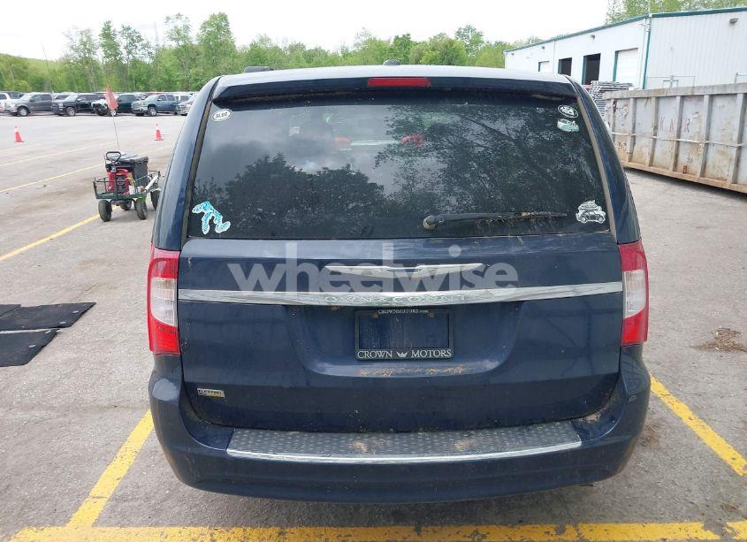 Photo 16 of 2014 Chrysler Town & COUNTRY TOURING (VIN 2C4RC1BG6ER256249)