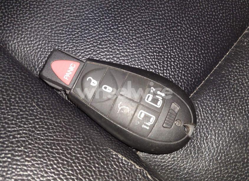 Photo 11 of 2014 Chrysler Town & COUNTRY TOURING (VIN 2C4RC1BG6ER295410)