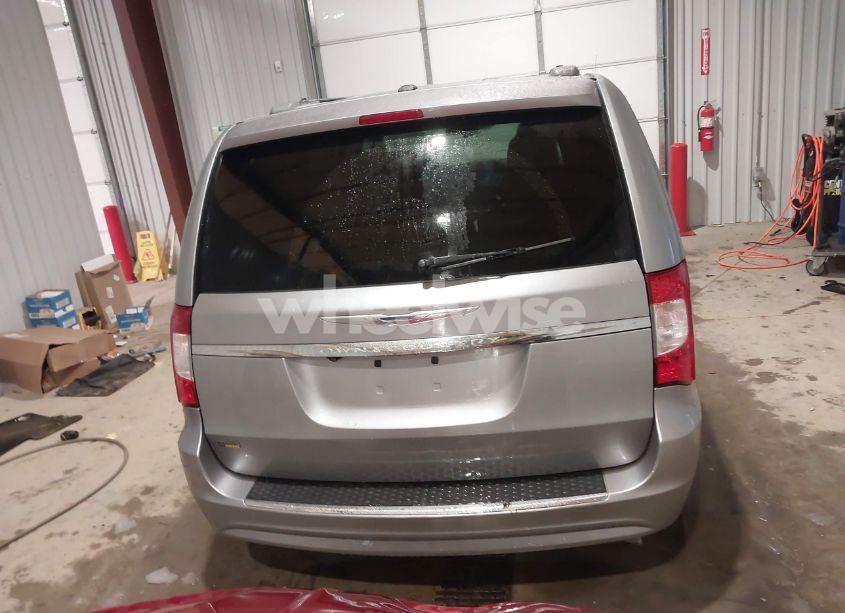 Photo 16 of 2014 Chrysler Town & COUNTRY TOURING (VIN 2C4RC1BG6ER295410)