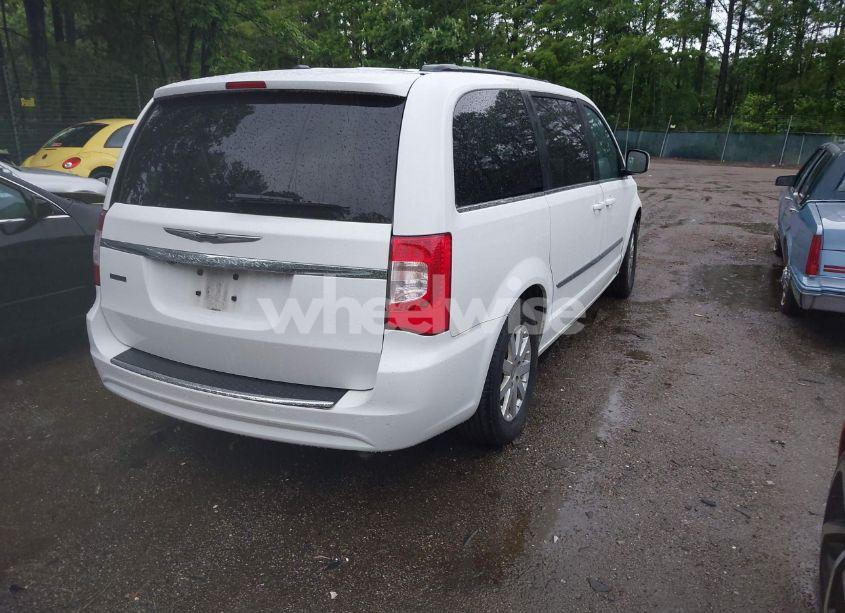 Photo 4 of 2014 Chrysler Town & COUNTRY TOURING (VIN 2C4RC1BG6ER303831)