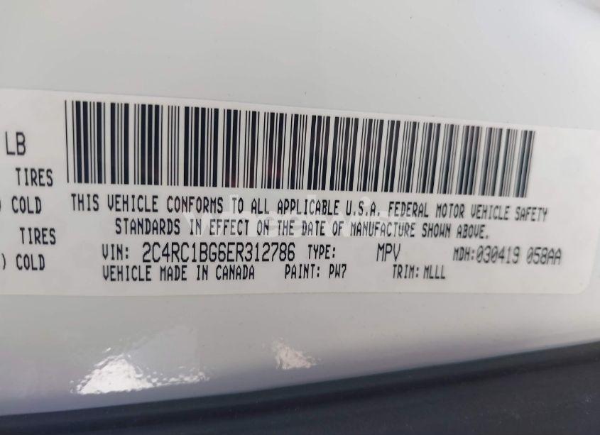 Photo 9 of 2014 Chrysler Town & COUNTRY TOURING (VIN 2C4RC1BG6ER312786)