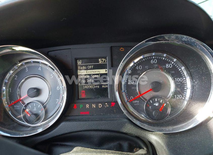 Photo 7 of 2014 Chrysler Town & COUNTRY TOURING (VIN 2C4RC1BG6ER317664)