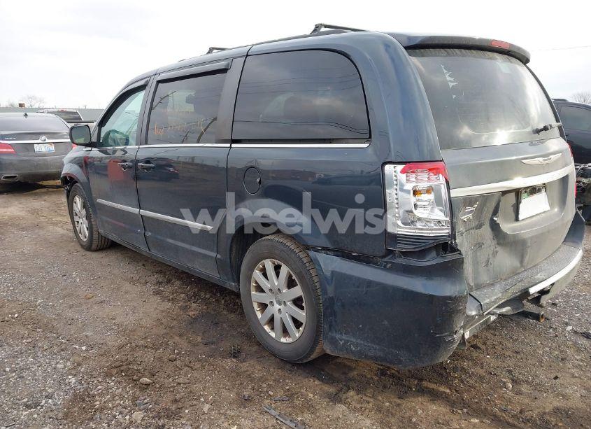 Photo 3 of 2014 Chrysler Town & COUNTRY TOURING (VIN 2C4RC1BG6ER345481)