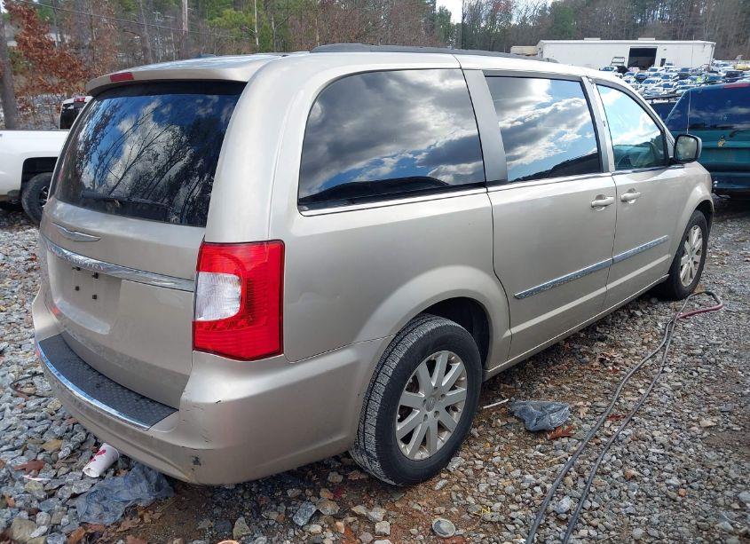 Photo 4 of 2014 Chrysler Town & COUNTRY TOURING (VIN 2C4RC1BG6ER358103)