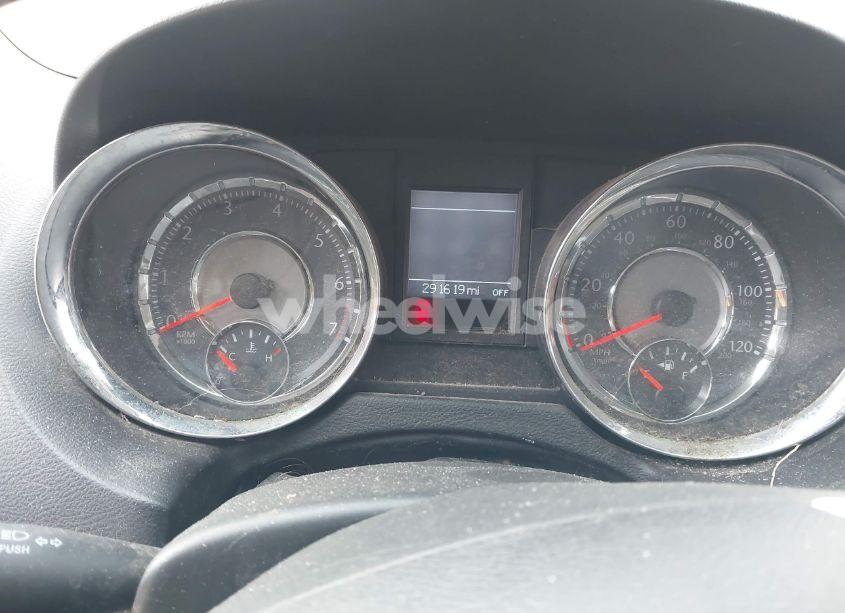 Photo 7 of 2014 Chrysler Town & COUNTRY TOURING (VIN 2C4RC1BG6ER363236)