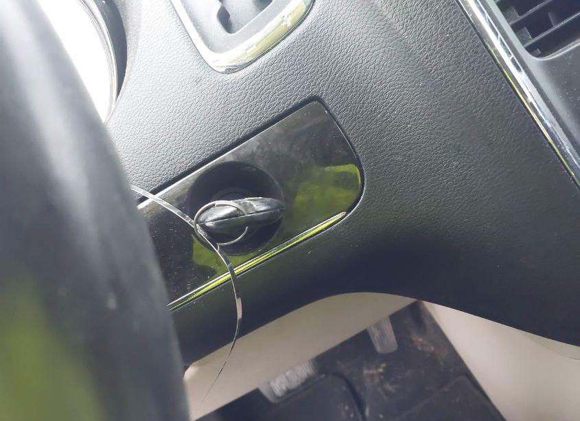 Photo 11 of 2014 Chrysler Town & COUNTRY TOURING (VIN 2C4RC1BG6ER374351)