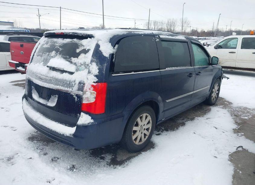 Photo 4 of 2014 Chrysler Town & COUNTRY TOURING (VIN 2C4RC1BG6ER374351)