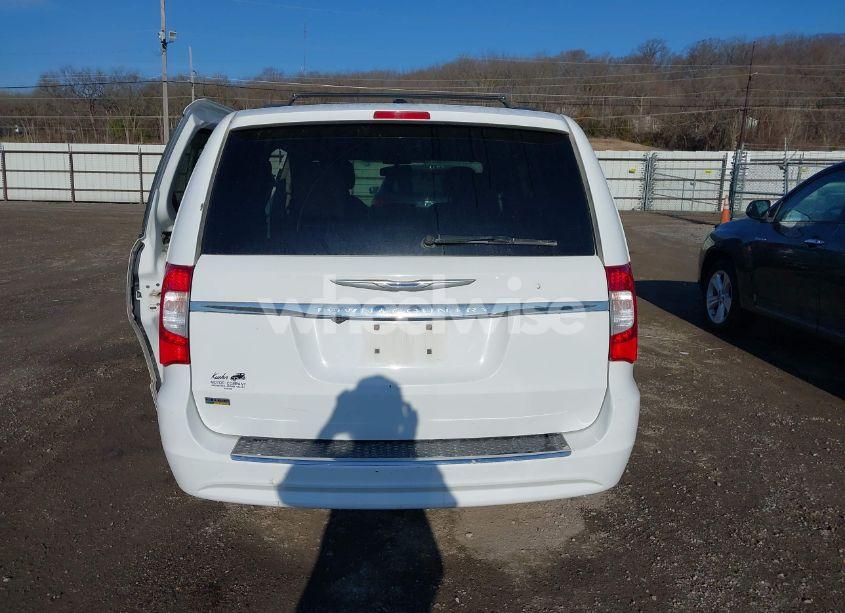 Photo 16 of 2014 Chrysler Town & COUNTRY TOURING (VIN 2C4RC1BG6ER437691)