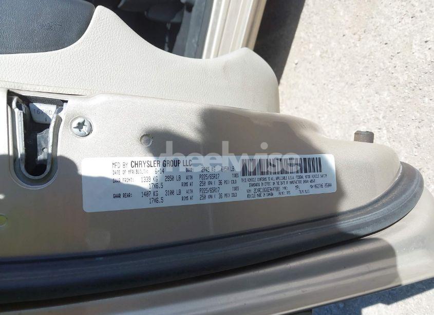 Photo 9 of 2014 Chrysler Town & COUNTRY TOURING (VIN 2C4RC1BG6ER447881)