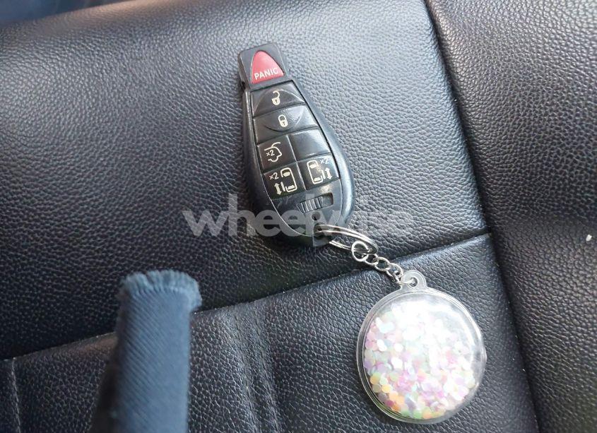 Photo 11 of 2014 Chrysler Town & COUNTRY TOURING (VIN 2C4RC1BG6ER461490)