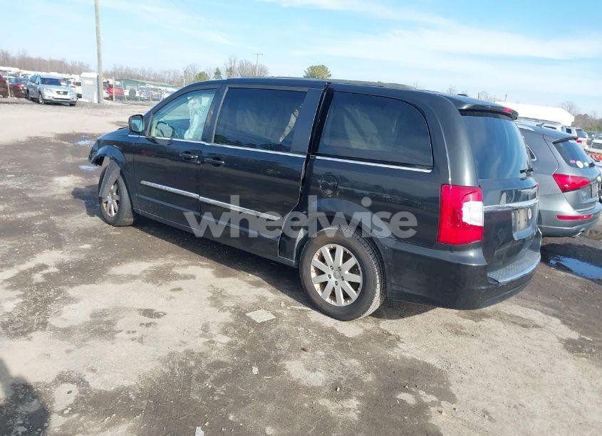 Photo 3 of 2014 Chrysler Town & COUNTRY TOURING (VIN 2C4RC1BG6ER461490)