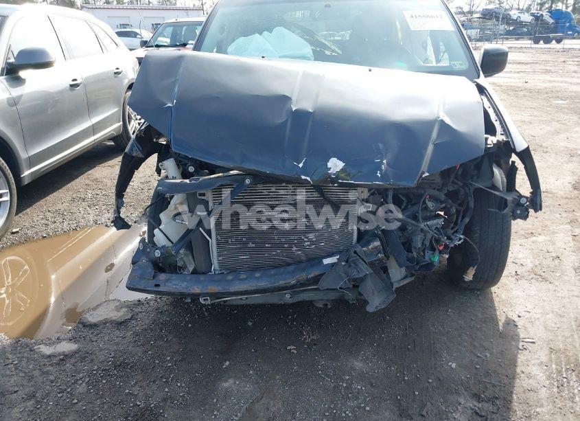 Photo 6 of 2014 Chrysler Town & COUNTRY TOURING (VIN 2C4RC1BG6ER461490)