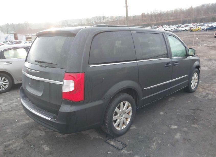 Photo 4 of 2015 Chrysler Town & COUNTRY TOURING (VIN 2C4RC1BG6FR538862)