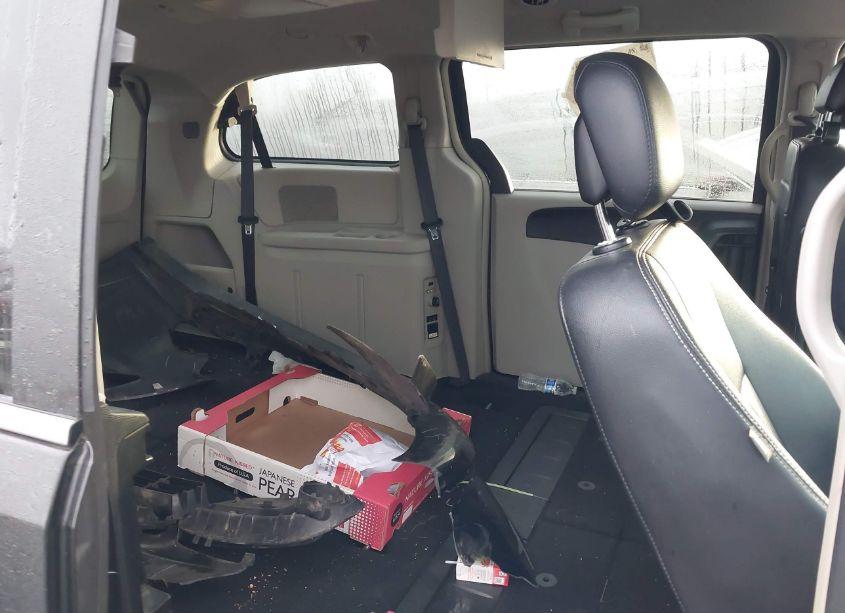 Photo 8 of 2015 Chrysler Town & COUNTRY TOURING (VIN 2C4RC1BG6FR538862)