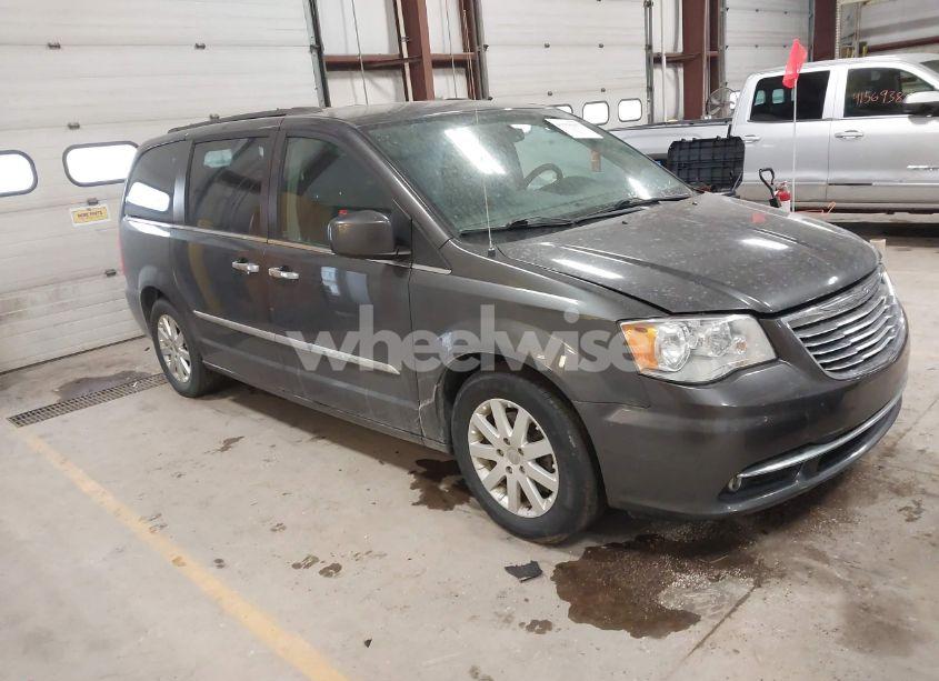 2015 Chrysler Town & COUNTRY TOURING (VIN 2C4RC1BG6FR562658) main photo