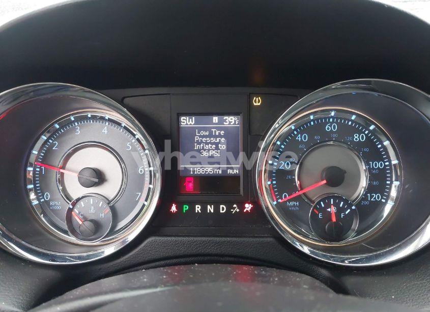 Photo 7 of 2015 Chrysler Town & COUNTRY TOURING (VIN 2C4RC1BG6FR589374)