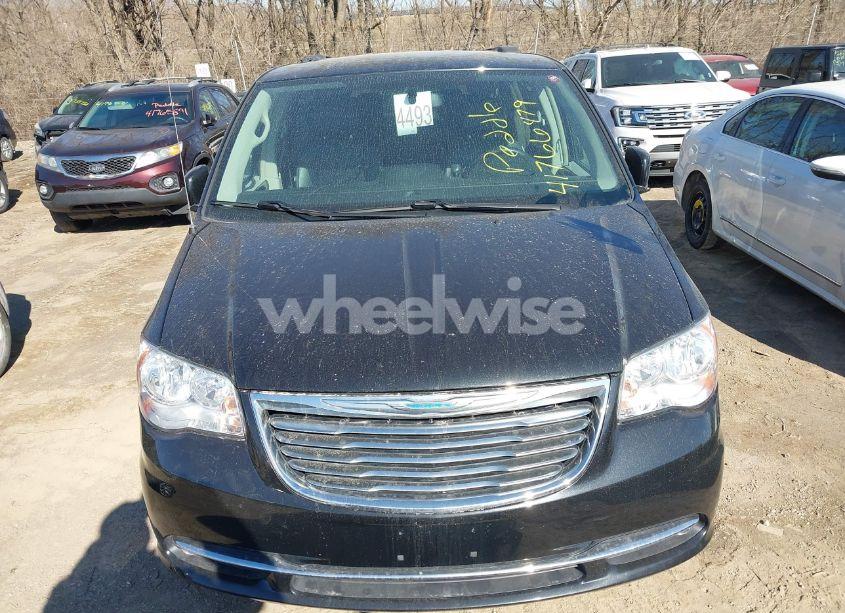 Photo 12 of 2015 Chrysler Town & COUNTRY TOURING (VIN 2C4RC1BG6FR629551)