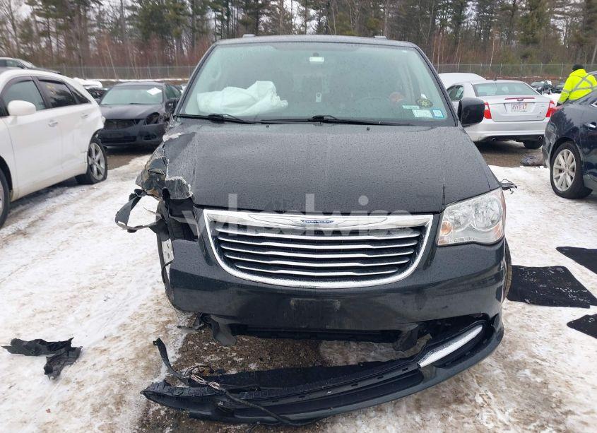 Photo 12 of 2015 Chrysler Town & COUNTRY TOURING (VIN 2C4RC1BG6FR654952)