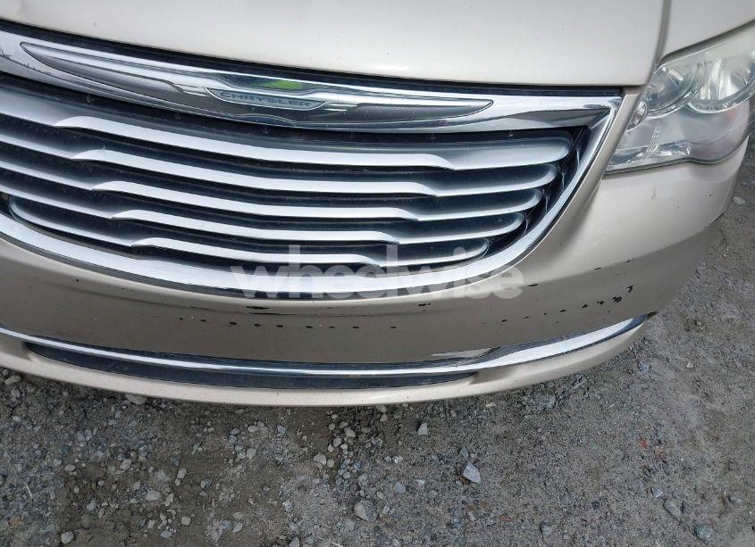 Photo 19 of 2015 Chrysler Town & COUNTRY TOURING (VIN 2C4RC1BG6FR661903)