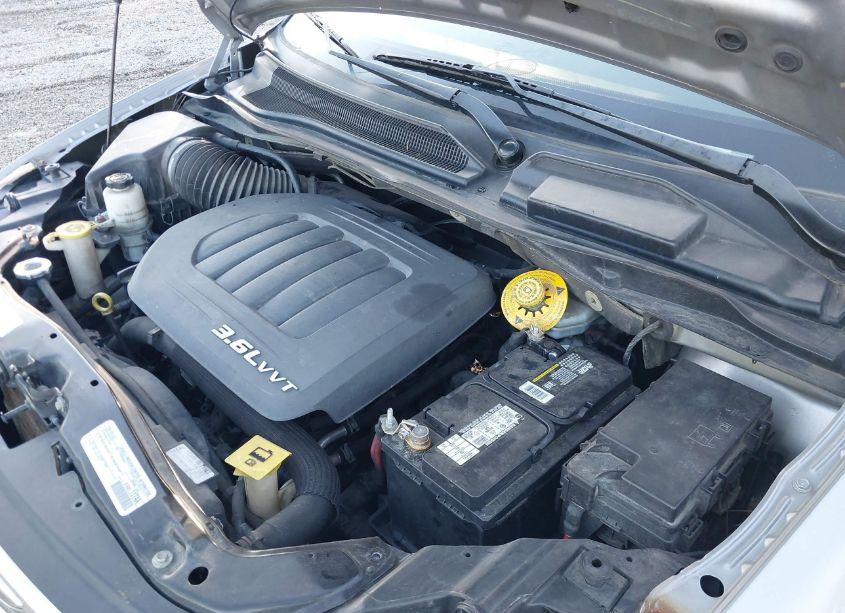 Photo 10 of 2015 Chrysler Town & COUNTRY TOURING (VIN 2C4RC1BG6FR694528)