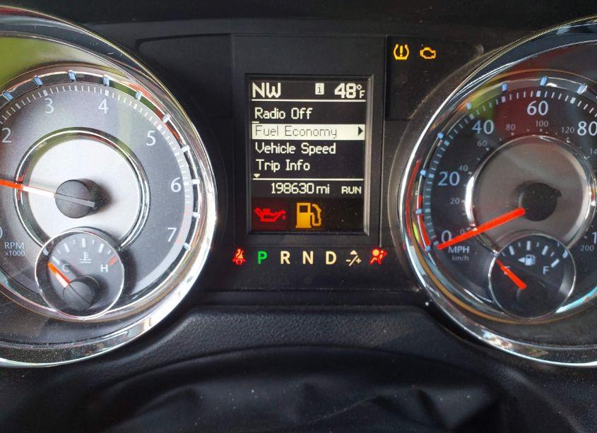 Photo 15 of 2015 Chrysler Town & COUNTRY TOURING (VIN 2C4RC1BG6FR730721)