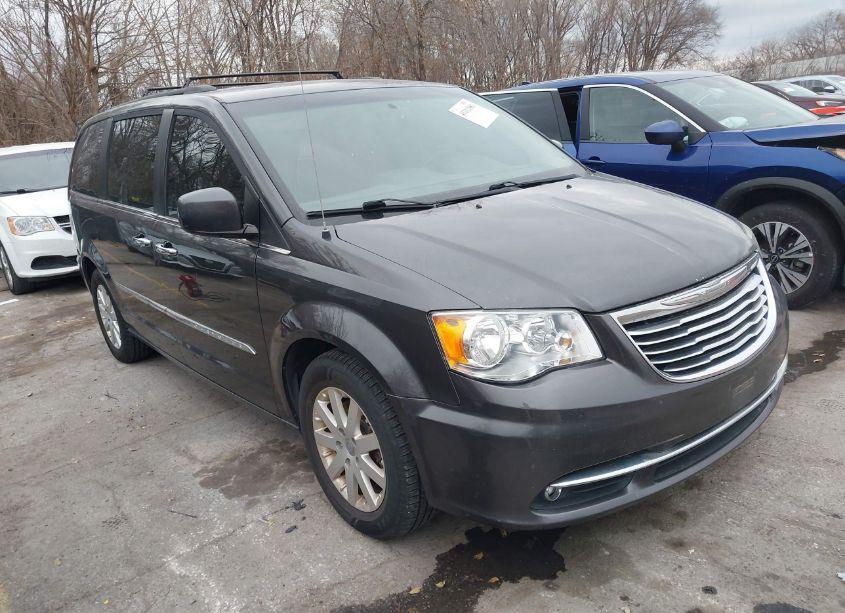 2016 Chrysler Town & COUNTRY TOURING (VIN 2C4RC1BG6GR190627) main photo