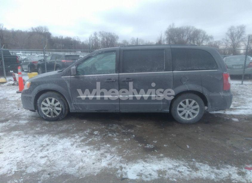 Photo 14 of 2016 Chrysler Town & COUNTRY TOURING (VIN 2C4RC1BG6GR228700)