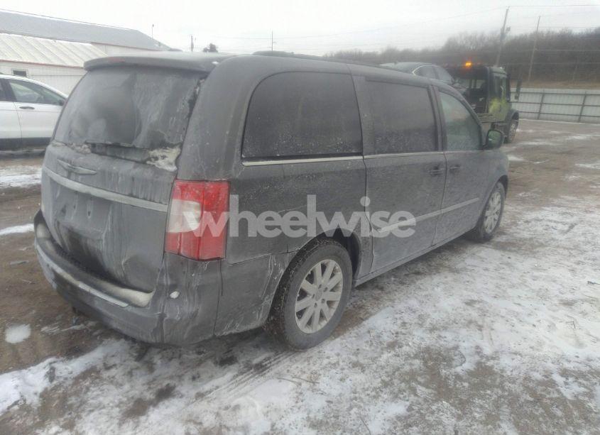 Photo 4 of 2016 Chrysler Town & COUNTRY TOURING (VIN 2C4RC1BG6GR228700)