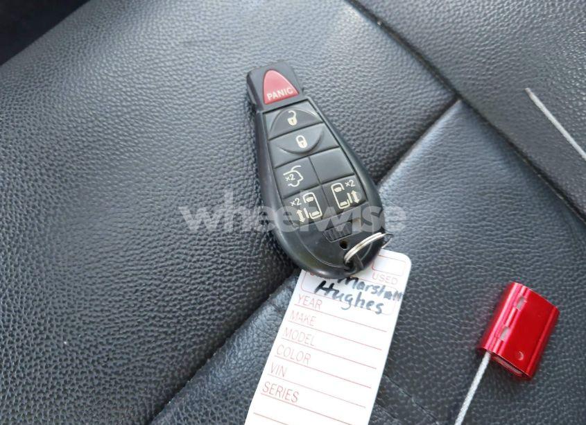 Photo 11 of 2016 Chrysler Town & COUNTRY TOURING (VIN 2C4RC1BG6GR229748)