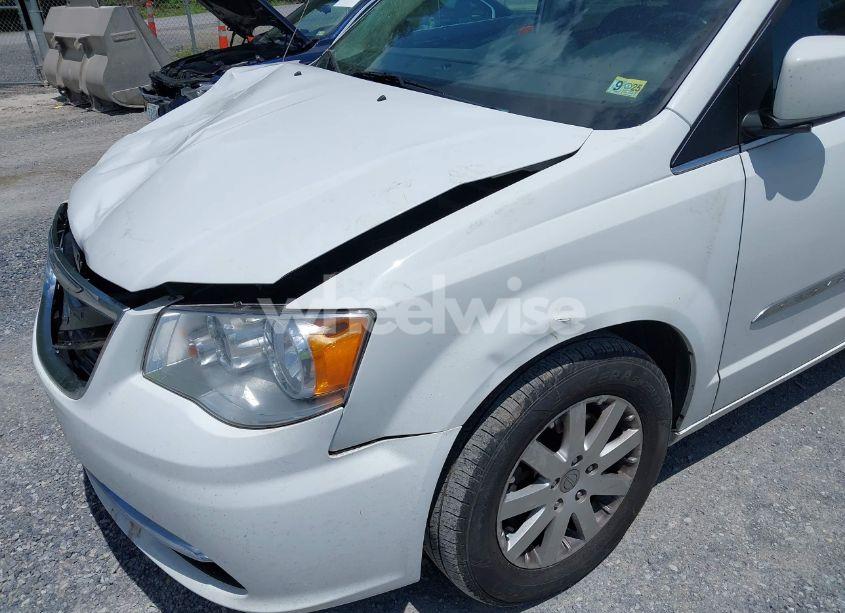 Photo 17 of 2016 Chrysler Town & COUNTRY TOURING (VIN 2C4RC1BG6GR229748)