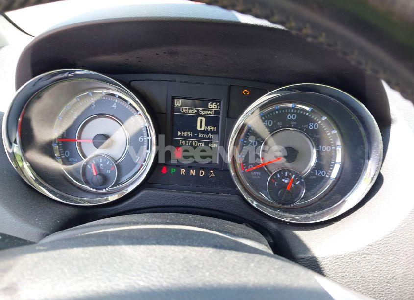 Photo 7 of 2016 Chrysler Town & COUNTRY TOURING (VIN 2C4RC1BG6GR229748)