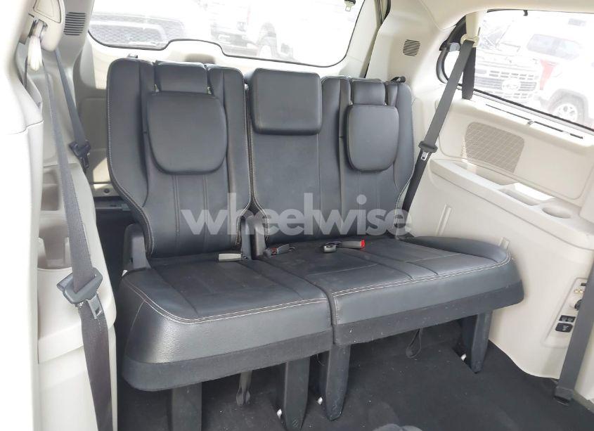 Photo 17 of 2016 Chrysler Town & COUNTRY TOURING (VIN 2C4RC1BG6GR287326)