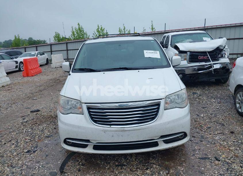 Photo 12 of 2016 Chrysler Town & COUNTRY TOURING (VIN 2C4RC1BG6GR291313)