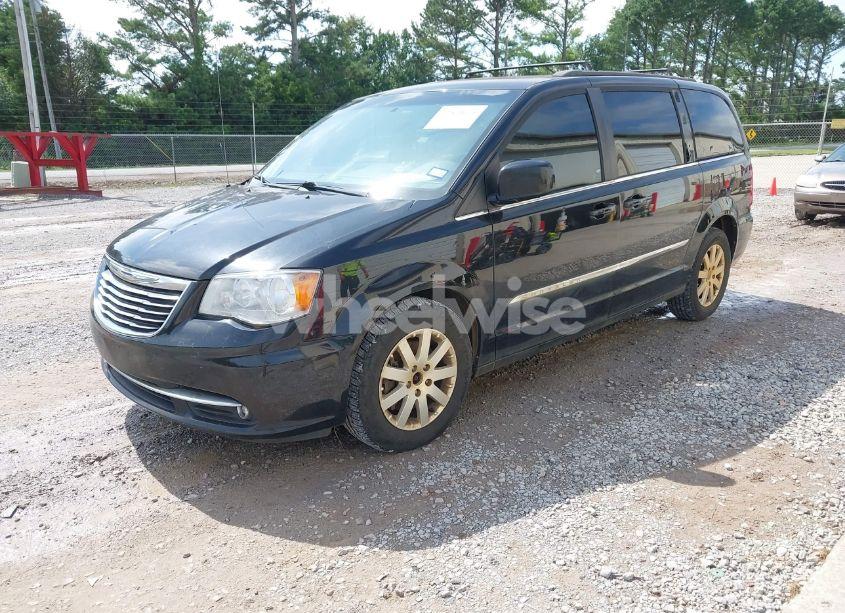 Photo 2 of 2016 Chrysler Town & COUNTRY TOURING (VIN 2C4RC1BG6GR296964)