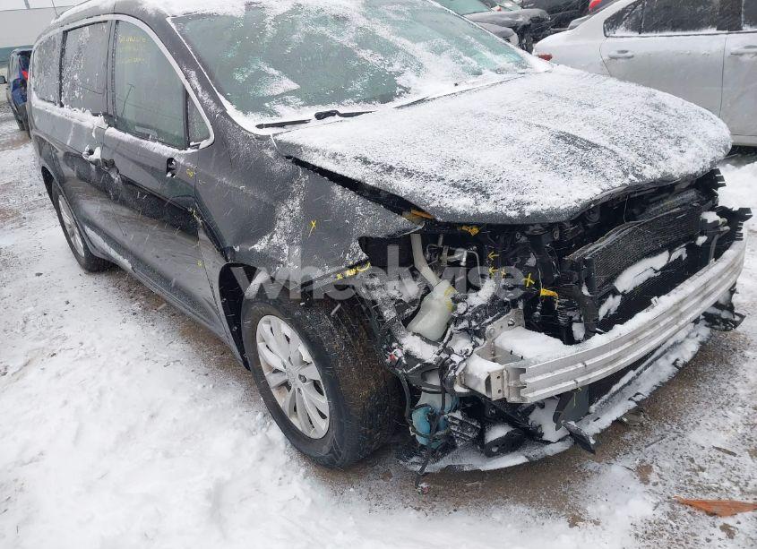 Photo 19 of 2017 Chrysler Pacifica TOURING-L (VIN 2C4RC1BG6HR552389)