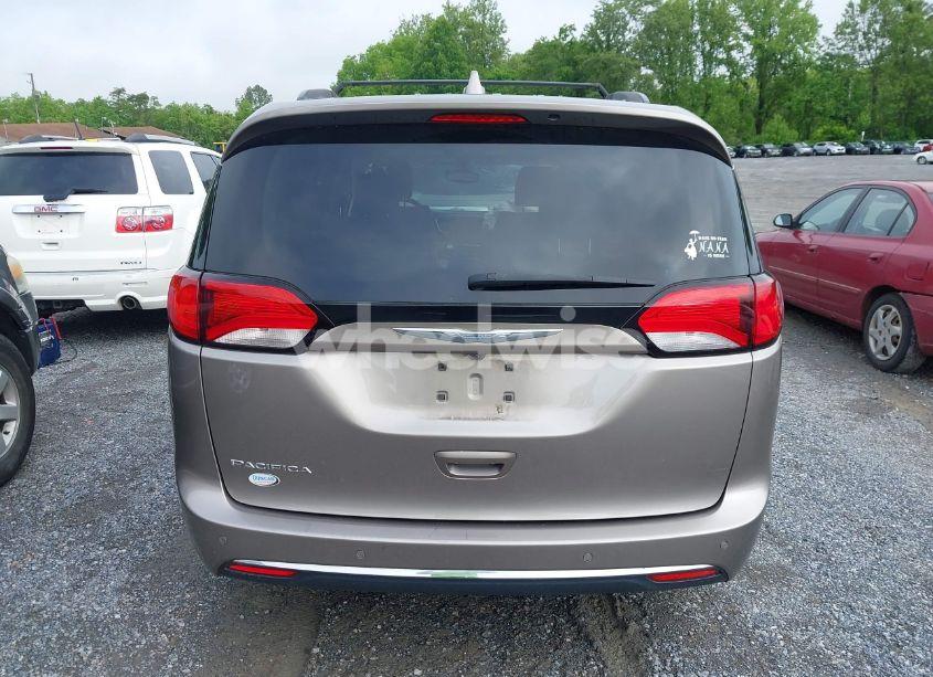 Photo 17 of 2017 Chrysler Pacifica TOURING-L (VIN 2C4RC1BG6HR708284)