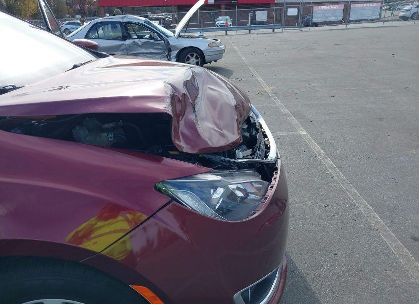 Photo 19 of 2017 Chrysler Pacifica TOURING-L (VIN 2C4RC1BG6HR764807)