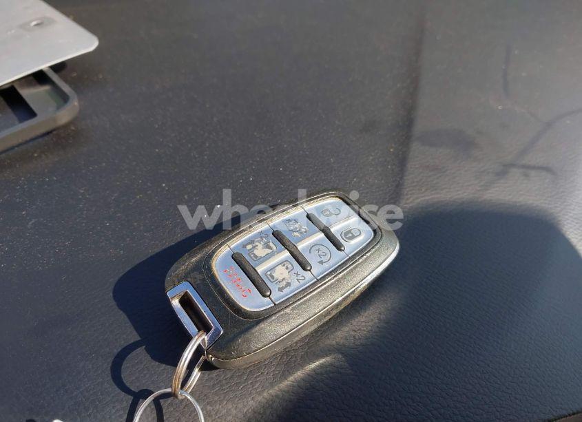 Photo 11 of 2017 Chrysler Pacifica TOURING PLUS (VIN 2C4RC1BG6HR768579)