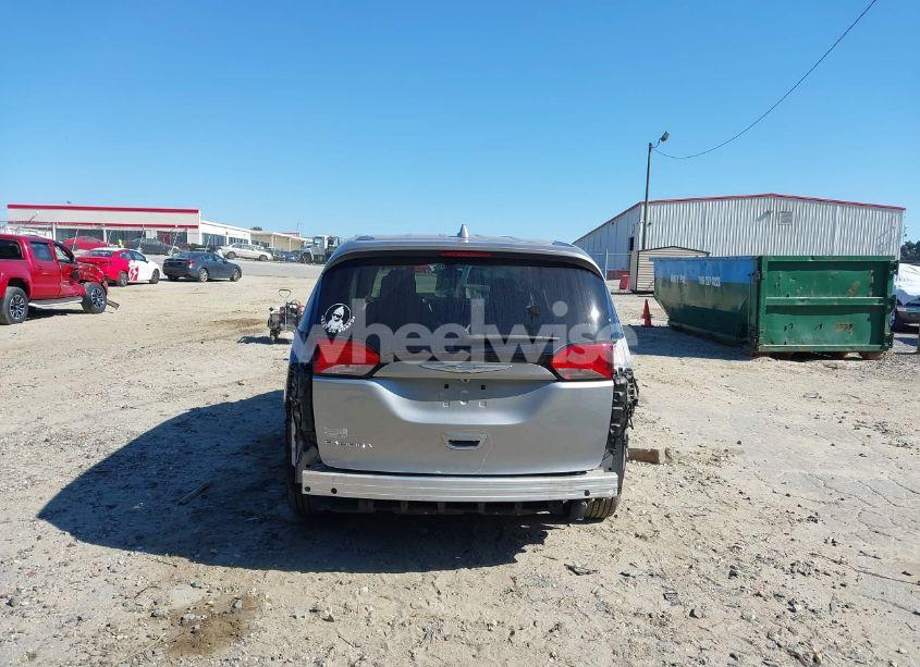 Photo 17 of 2017 Chrysler Pacifica TOURING PLUS (VIN 2C4RC1BG6HR768579)