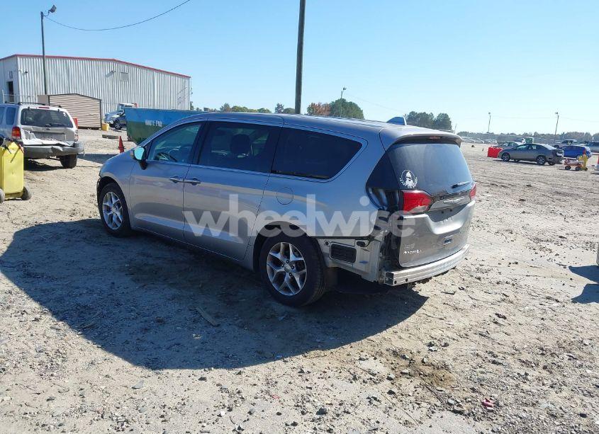 Photo 3 of 2017 Chrysler Pacifica TOURING PLUS (VIN 2C4RC1BG6HR768579)