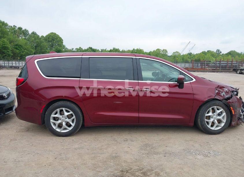 Photo 13 of 2017 Chrysler Pacifica TOURING PLUS (VIN 2C4RC1BG6HR811205)