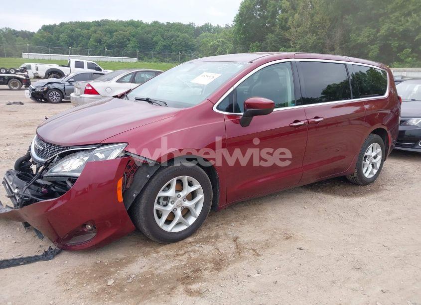 Photo 2 of 2017 Chrysler Pacifica TOURING PLUS (VIN 2C4RC1BG6HR811205)